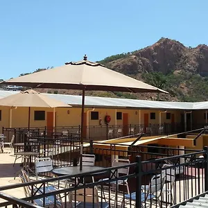 3* Motel Summit